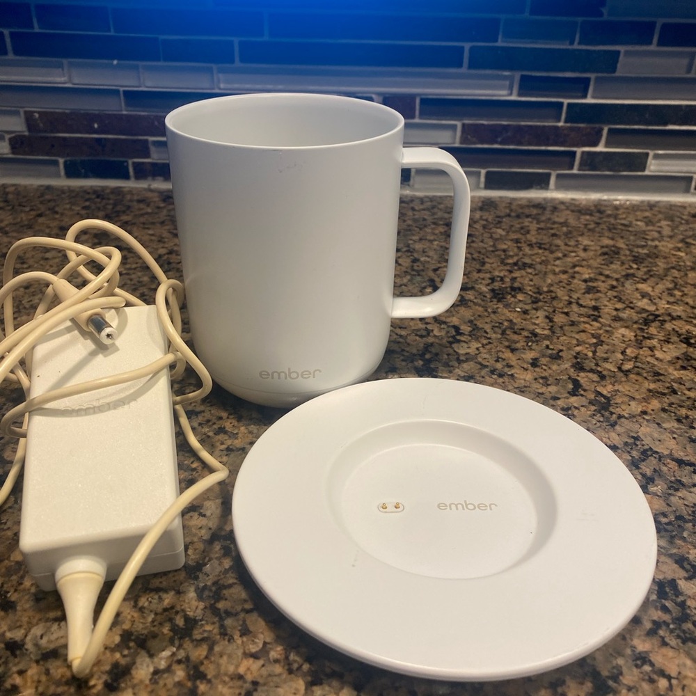 Ember Temperature Control Mug - Picture 7 of 7